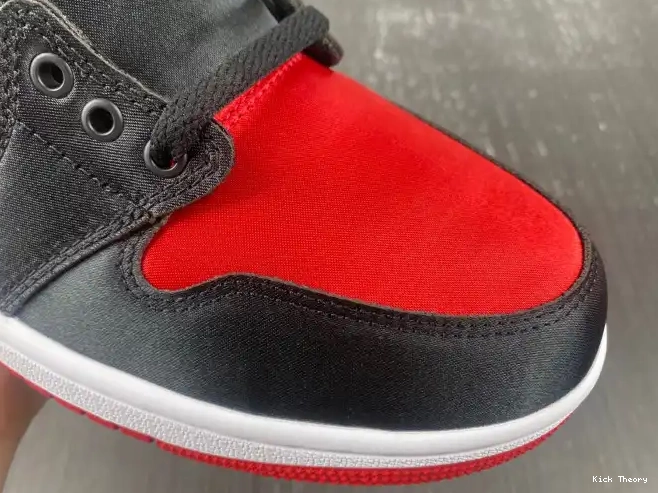 Kick Theory Air Jordan WMNS Satin FD4810-061 High OG Bred 1 0521